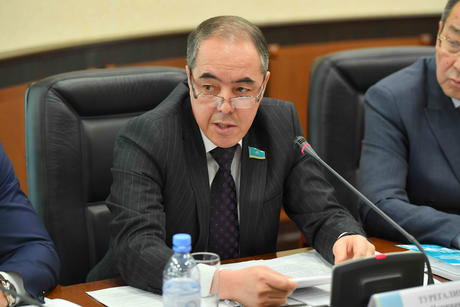 Нариман Турегалиев