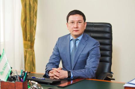 Айдар Арифханов